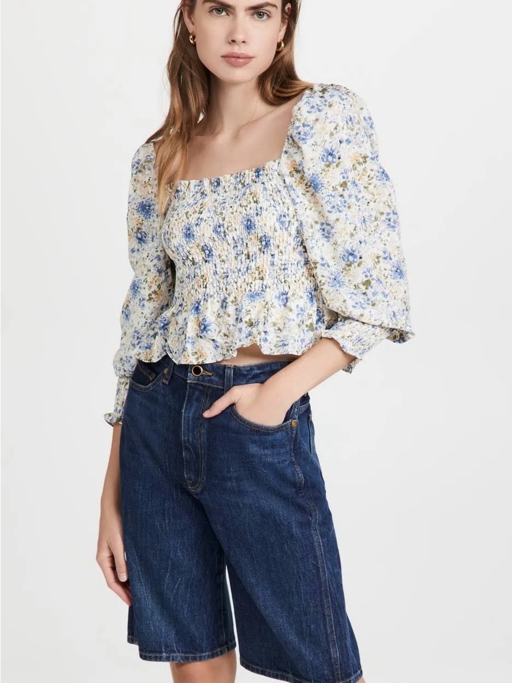 En Saison Blue & White Floral Top Size Small - Picture 7 of 7